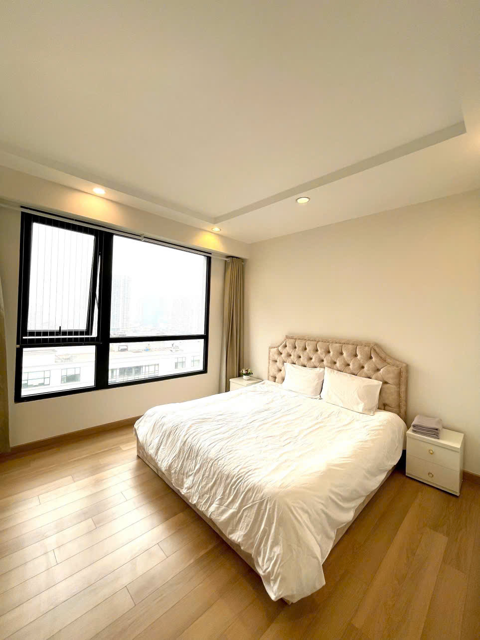 Cho thuê Homestay 4 Phòng Ngủ tại Times City